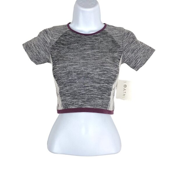 Athleta Impact Crop Tee Short Sleeve Seamless Gray NWT Women's Small - Picture 2 of 9